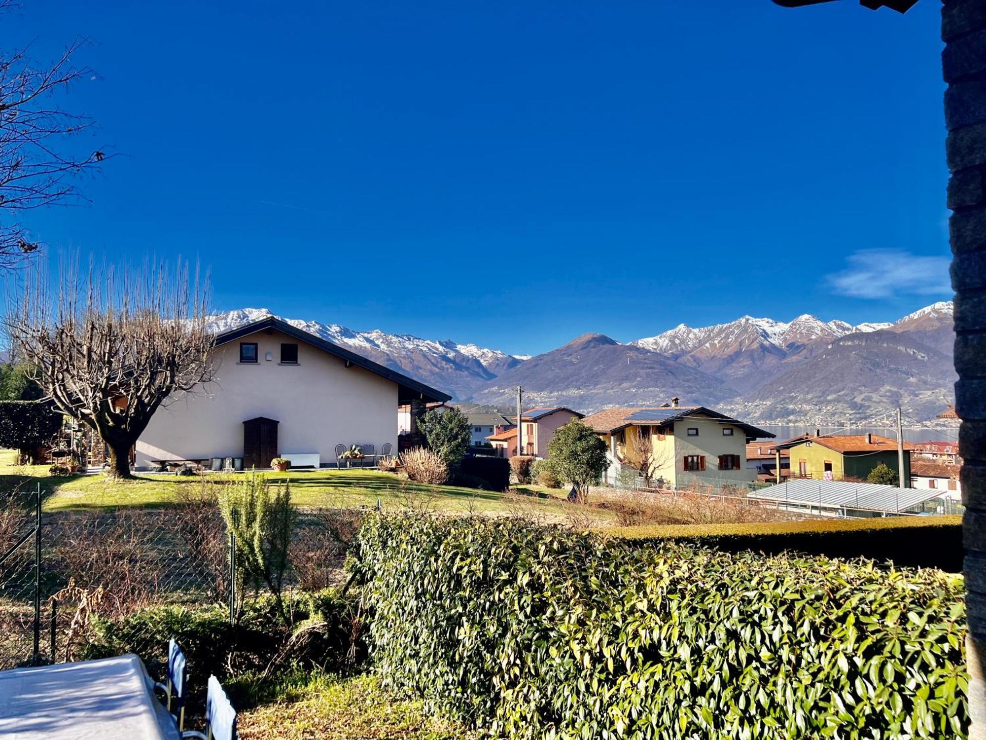 Colico Zen House Villa Bagian luar foto